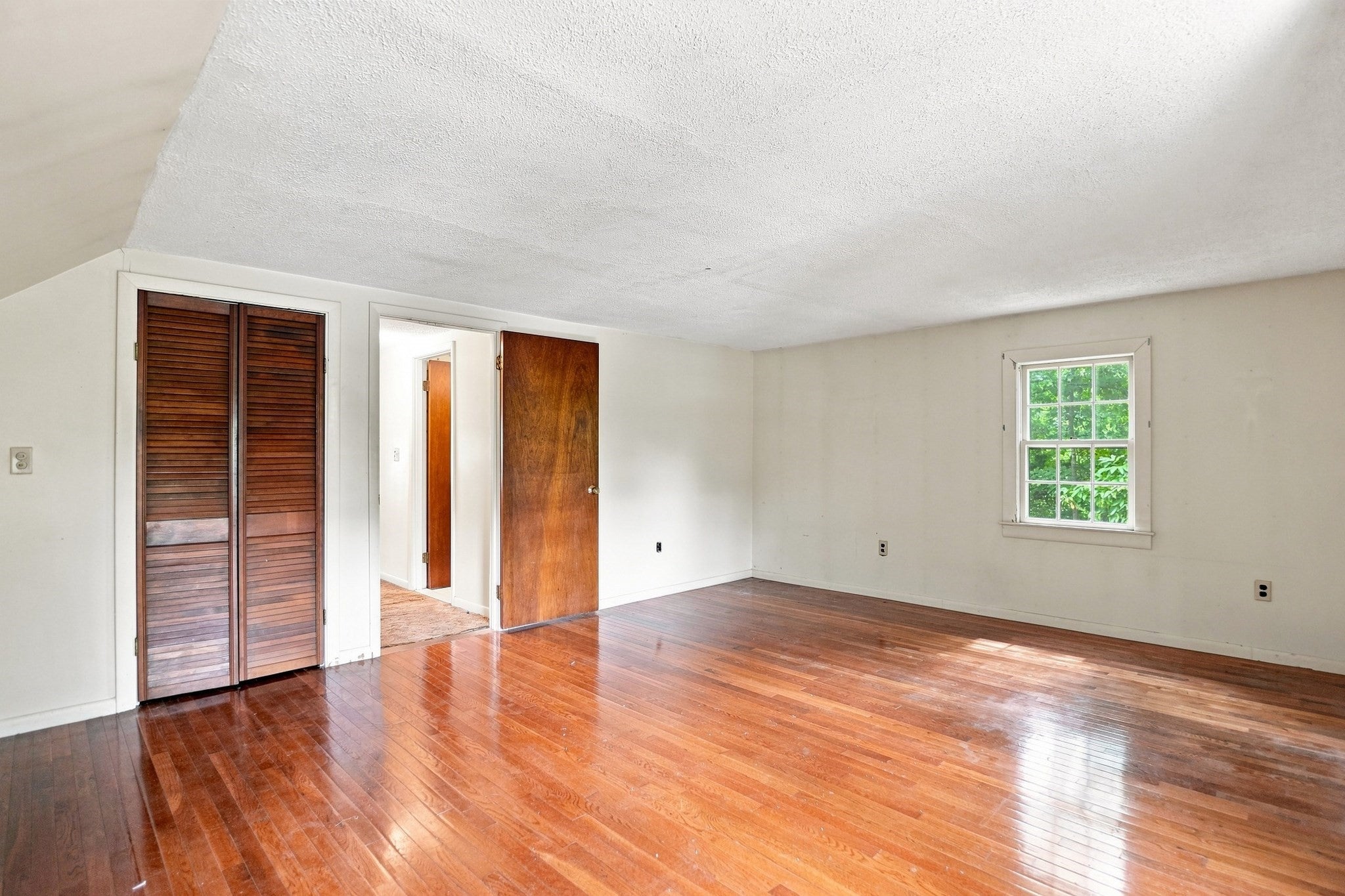 38 Millham St, Marlborough, MA, 38 Millham St, Marlborough, MA Photo #12