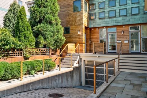 Photo of 30 Jay Street #3, Cambridge, MA 02139 (MLS # 73161651)