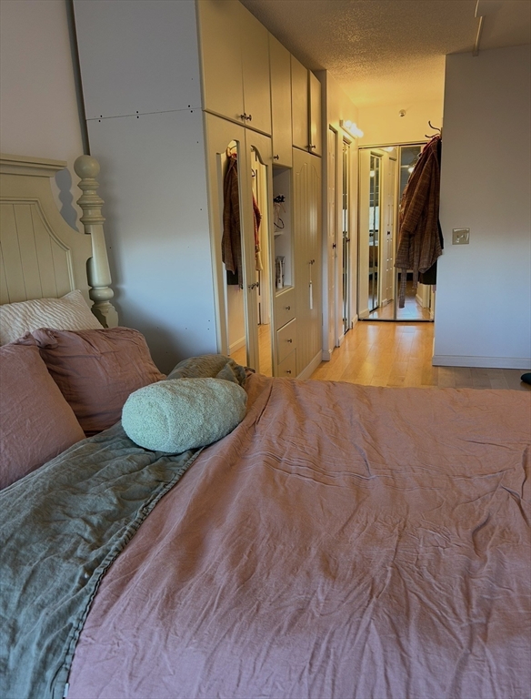 250 Hammond Pond Pkwy 504N