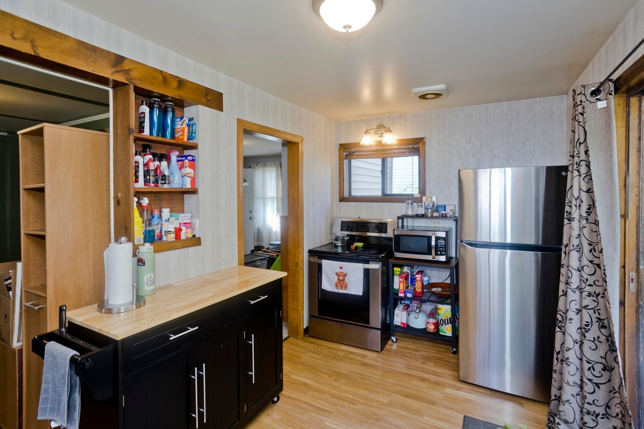 275 Dewey Ave, Pittsfield, MA Photo #11