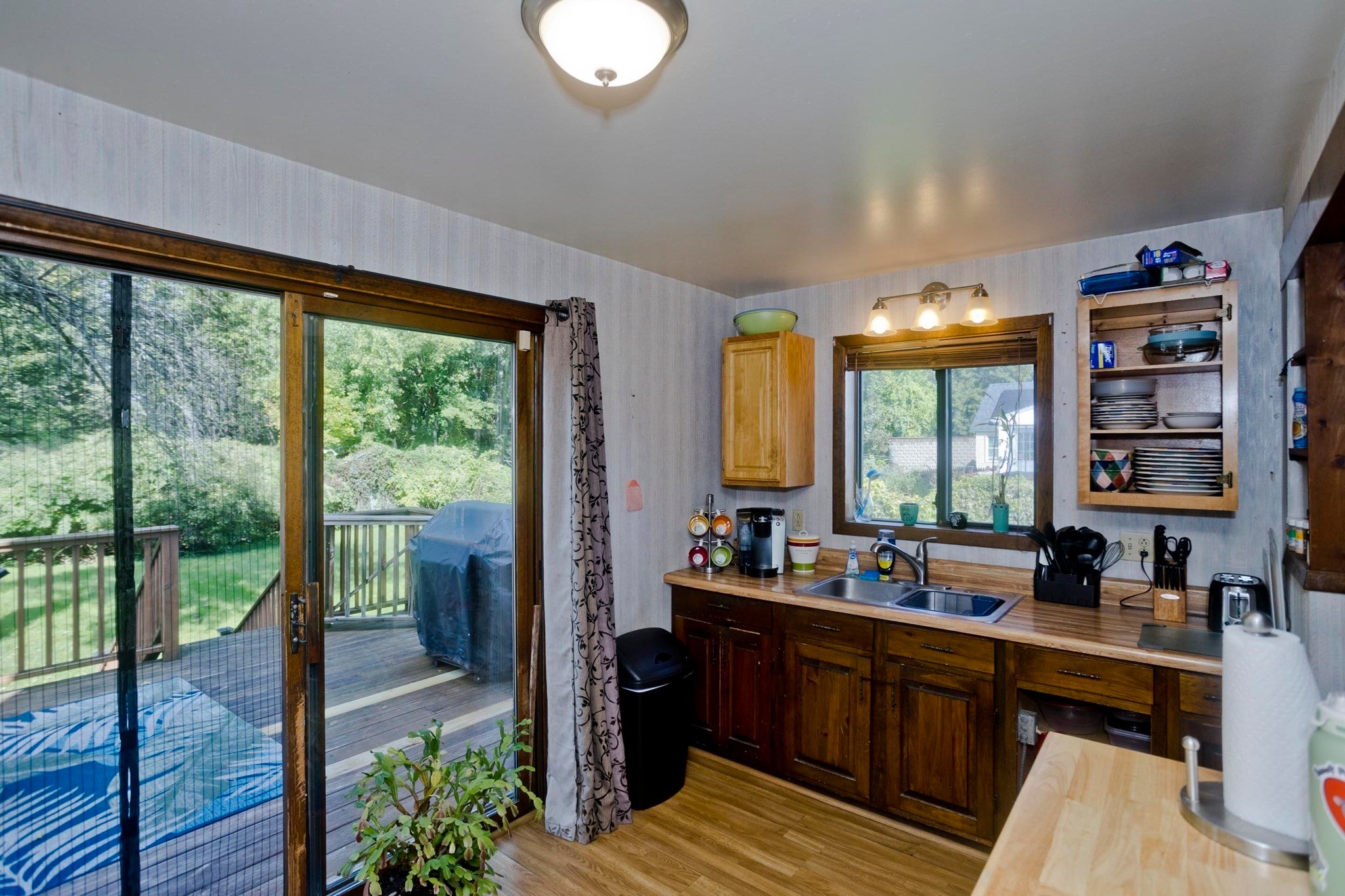 275 Dewey Ave, Pittsfield, MA Photo #13
