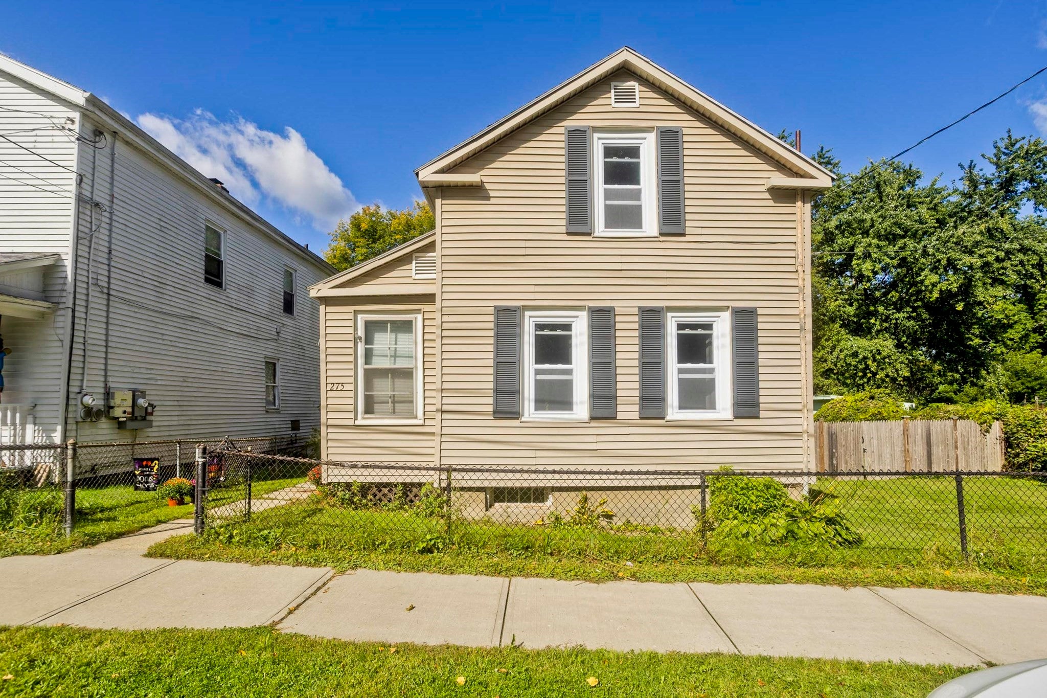 275 Dewey Ave, Pittsfield, MA Photo #2