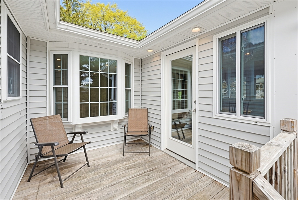 11 Malvern Rd, Norwood, MA, 11 Malvern Rd, Norwood, MA Photo #7