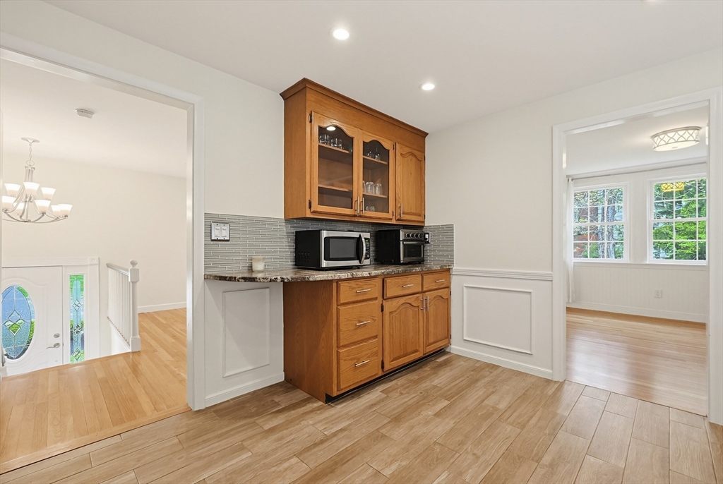 11 Malvern Rd, Norwood, MA, 11 Malvern Rd, Norwood, MA Photo #19