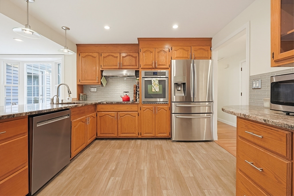 11 Malvern Rd, Norwood, MA, 11 Malvern Rd, Norwood, MA Photo #18