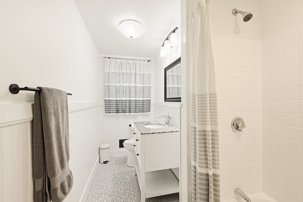 11 Malvern Rd, Norwood, MA, 11 Malvern Rd, Norwood, MA Photo #37