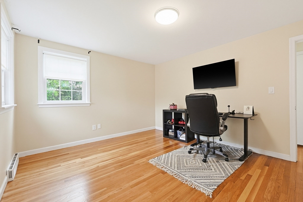 11 Malvern Rd, Norwood, MA, 11 Malvern Rd, Norwood, MA Photo #36