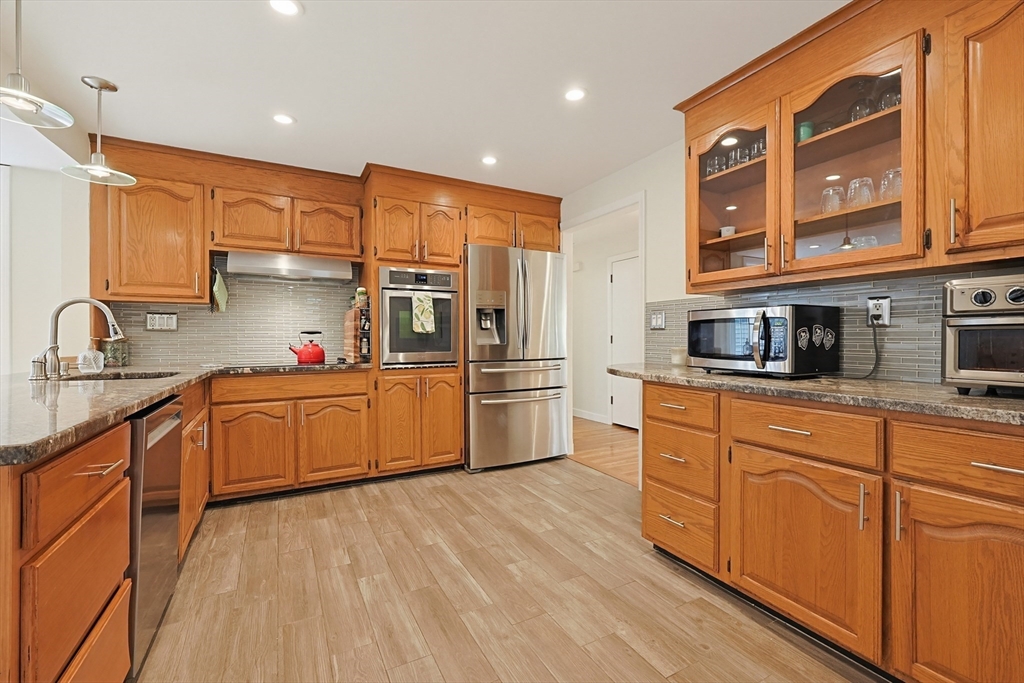 11 Malvern Rd, Norwood, MA, 11 Malvern Rd, Norwood, MA Photo #16
