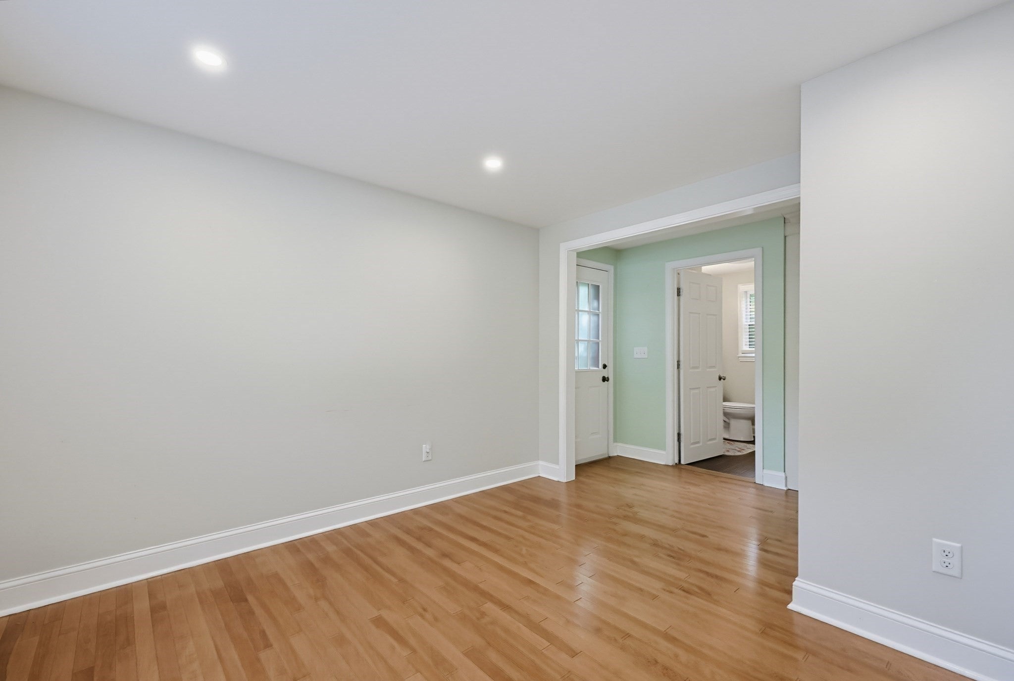 22 Starrett Ave, Middleboro, MA, 22 Starrett Ave, Middleboro, MA Photo #17