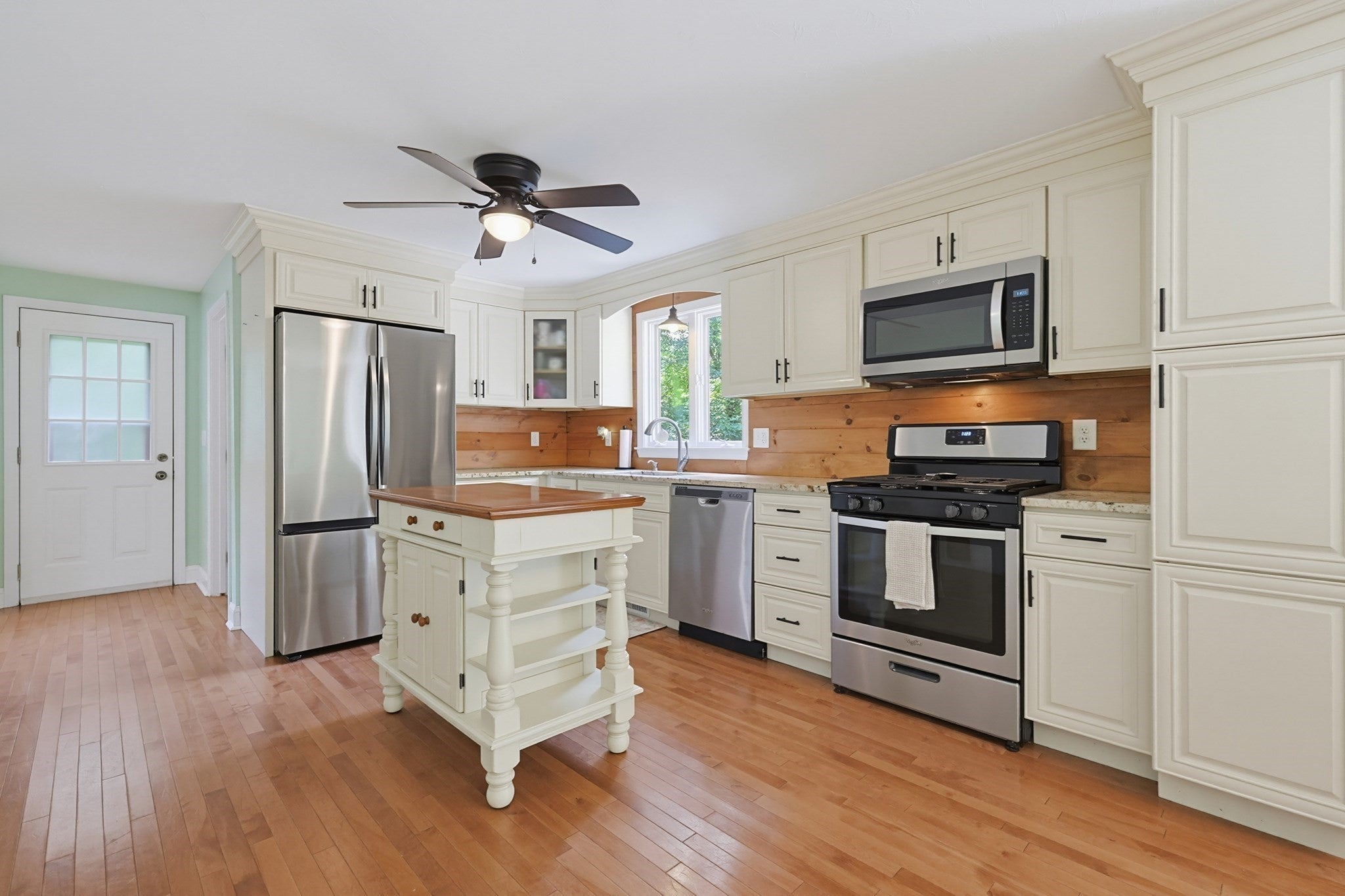22 Starrett Ave, Middleboro, MA, 22 Starrett Ave, Middleboro, MA Photo #11