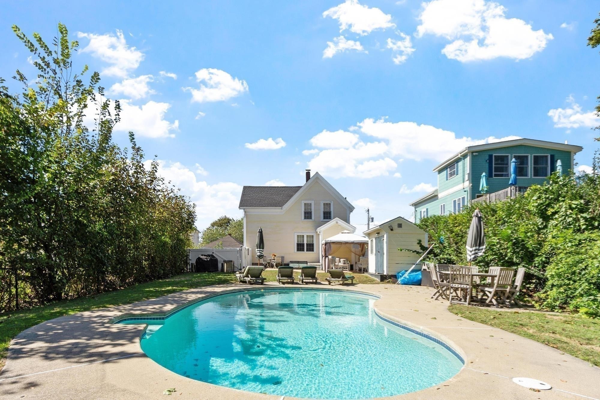37 Hartz St, Gloucester, MA, 37 Hartz St, Gloucester, MA Photo #4