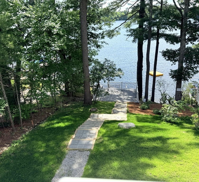 26 Laurelwood Dr