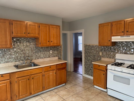 42 DRAPER ST APT 2, DORCHESTER, MA 02122 - Image d1f92736aaf1fe2ae5caaa3bfc5a6202/1288679159