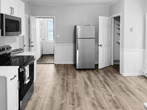 Photo of 5 Mt Pleasant Street #2, Worcester, MA 01610 (MLS # 73472395)