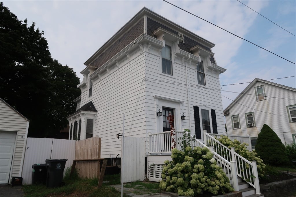 7 S.Green St