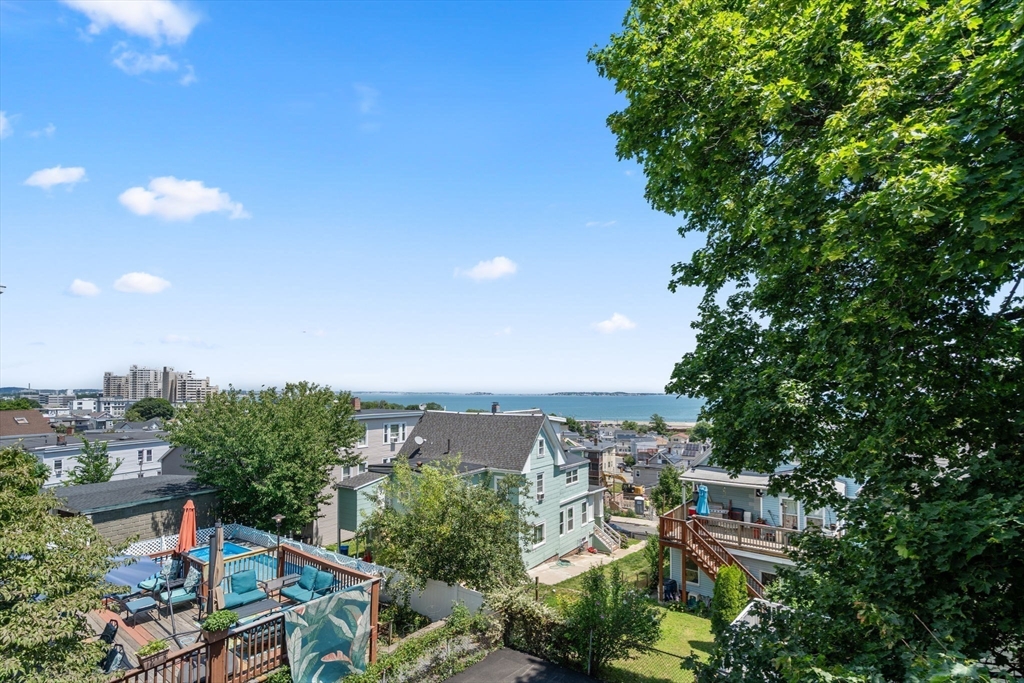 36A Florence Ave 1