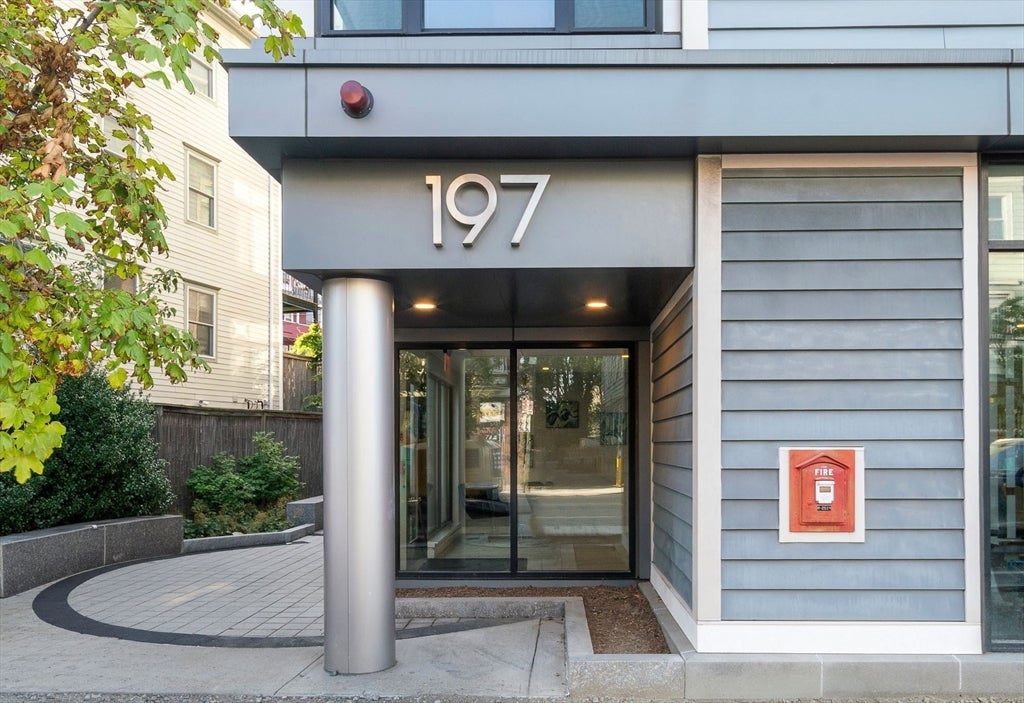 197 Washington St #409, Somerville, MA, 197 Washington St #409, Somerville, MA Photo #2