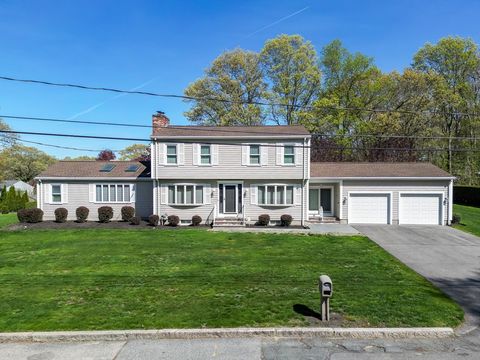 227 N Ogden St Fall River MA 02723