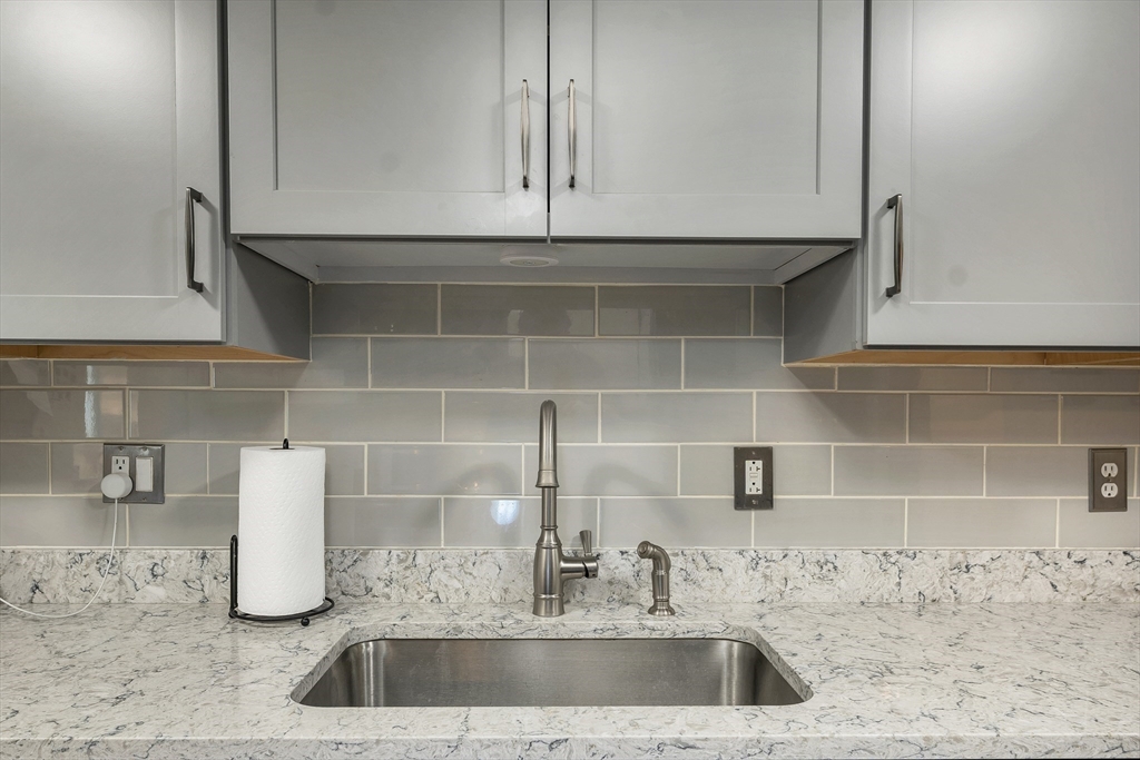 30 Woodland Park Dr #30, Haverhill, MA, 30 Woodland Park Dr #30, Haverhill, MA Photo #9