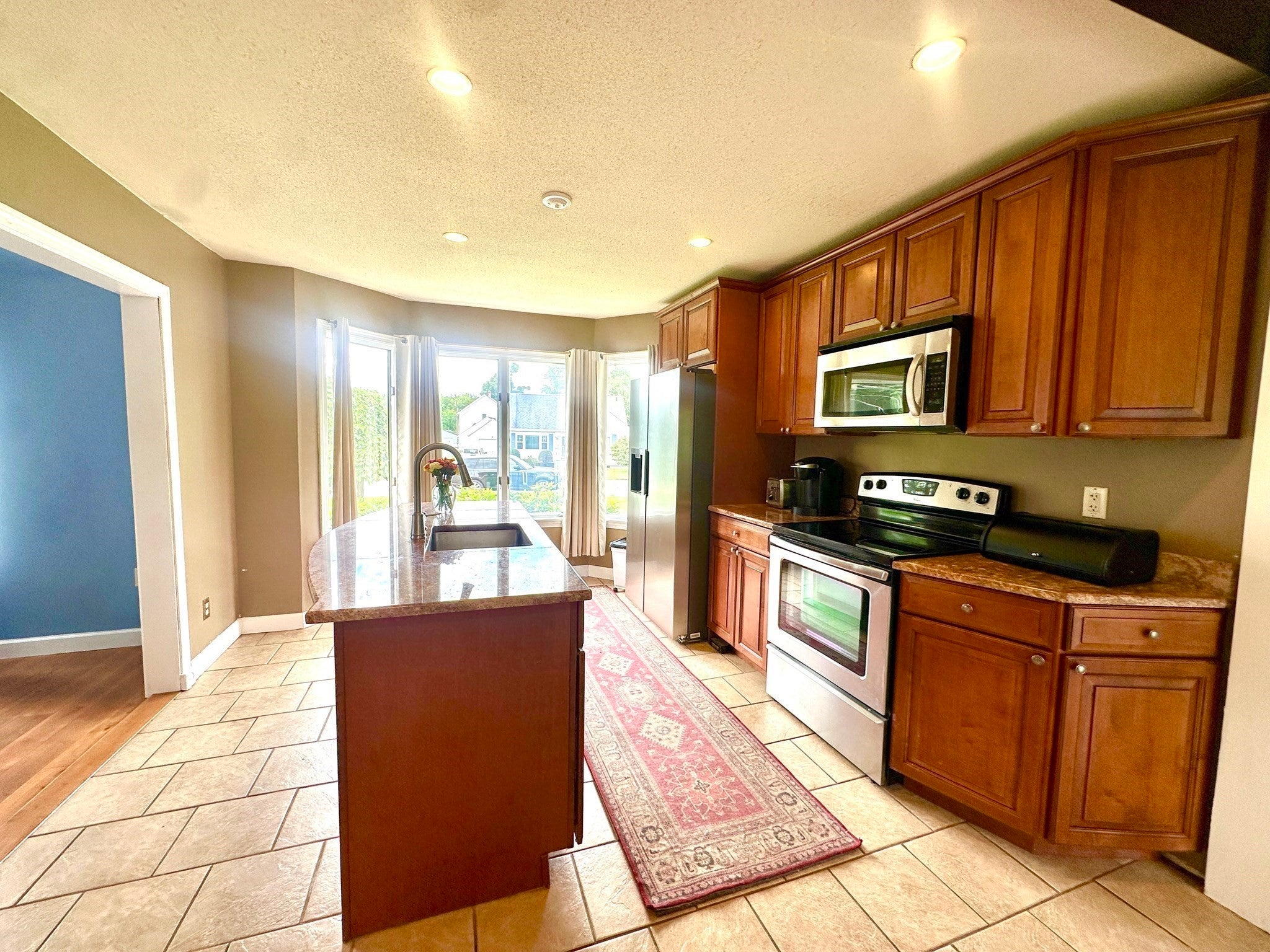 122 Haviland St, Ludlow, MA, 122 Haviland St, Ludlow, MA Photo #4