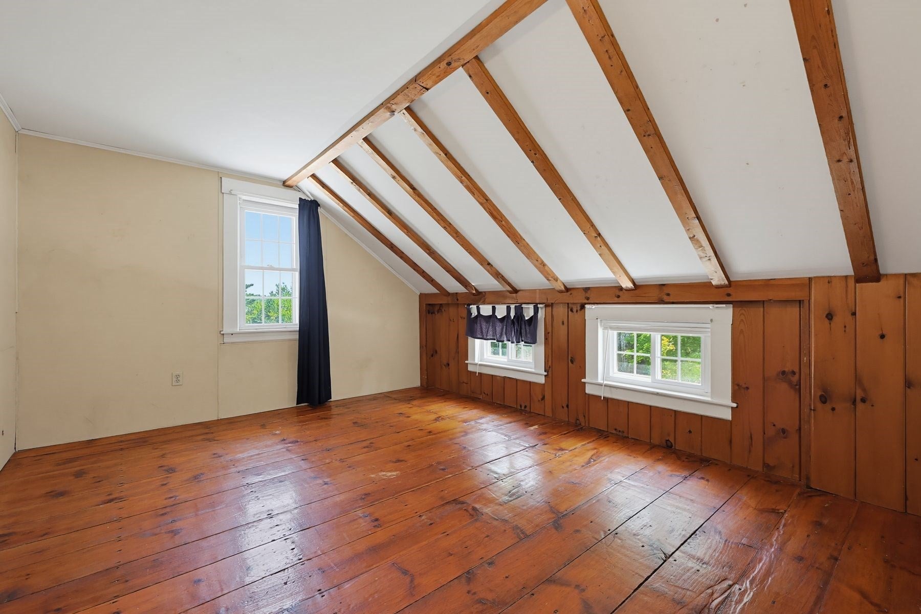 525 Clark St, Gardner, MA, 525 Clark St, Gardner, MA Photo #17