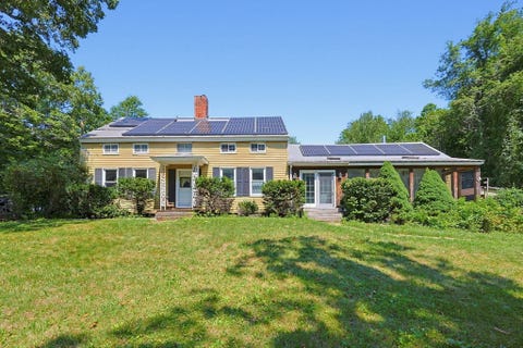 Photo of 525 Clark St, Gardner, MA 01440 (MLS # 73562531)