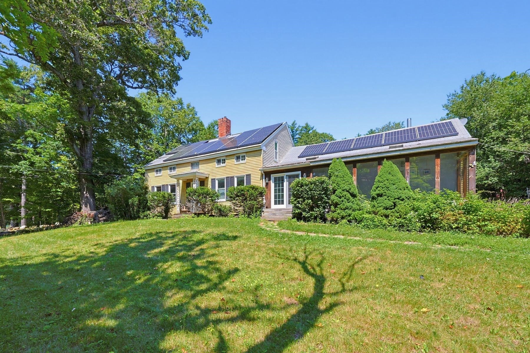 525 Clark St, Gardner, MA, 525 Clark St, Gardner, MA Photo #2