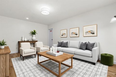 Photo of 38-40 Cedar Street #141, Worcester, MA 01609 (MLS # 73452520)