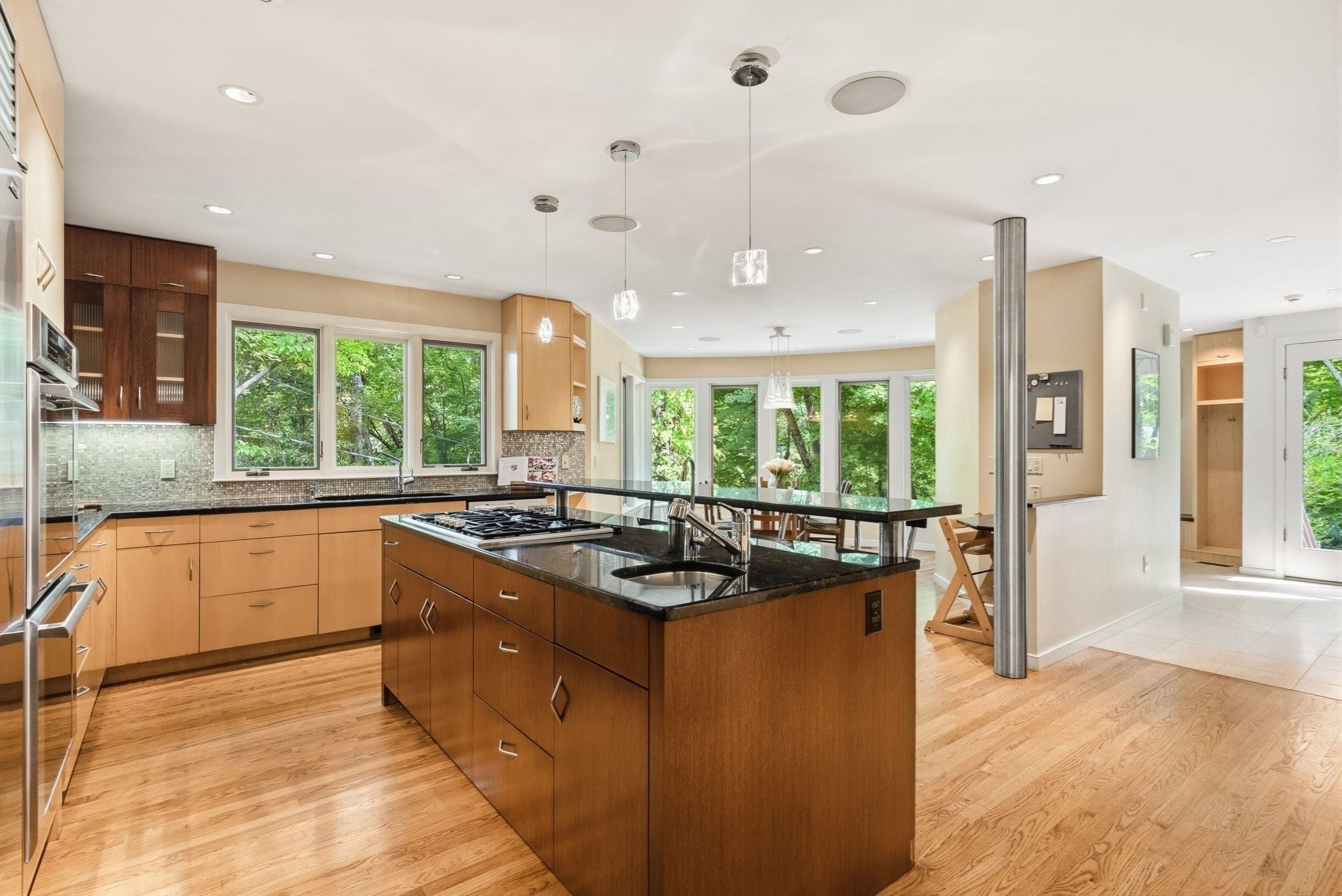 40 Warren Street, Newton, MA Photo #11