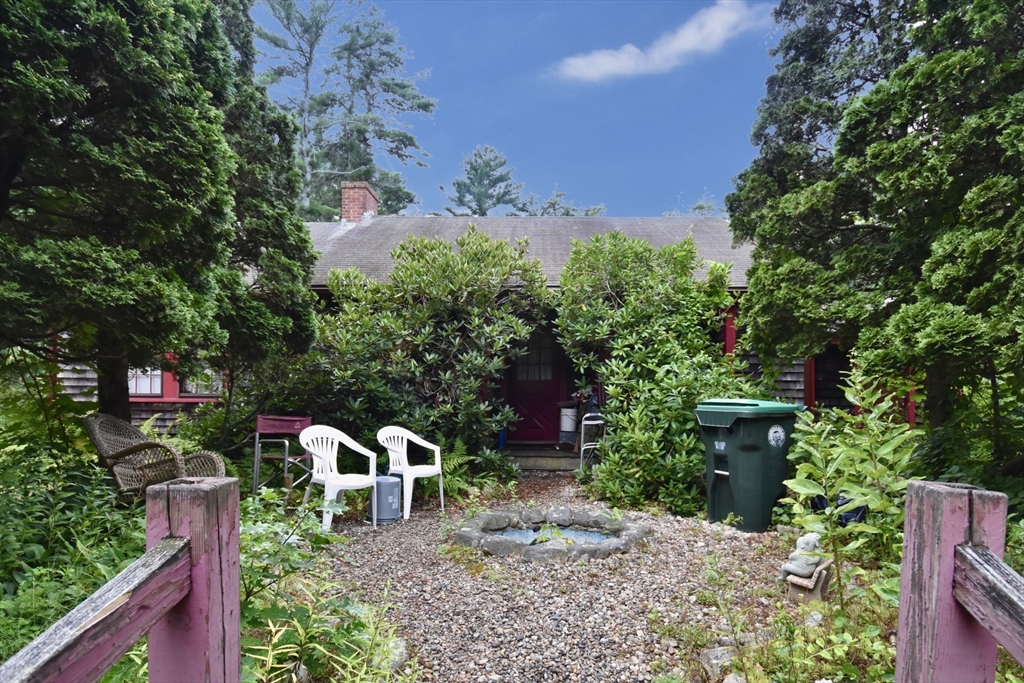 1155 Main St