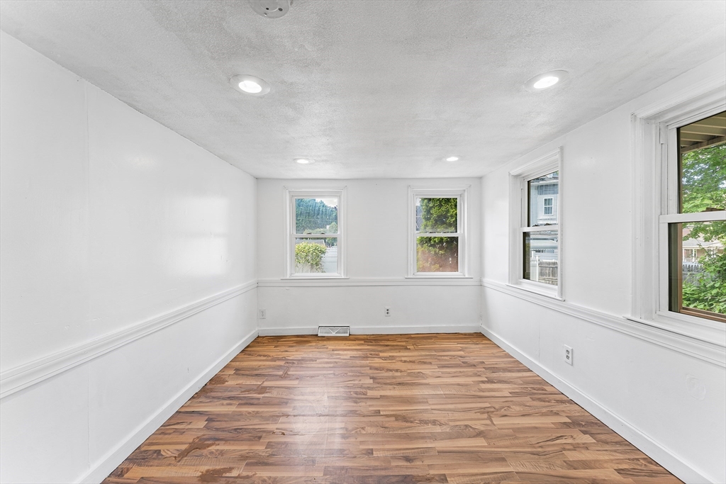 1 Allen Ct
