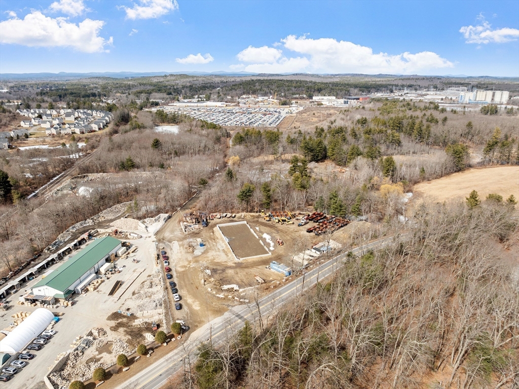 4 Spectacle Pond Rd