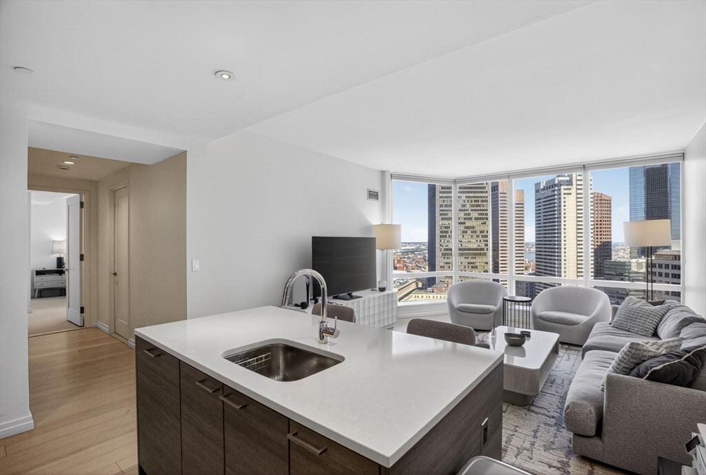 1 Franklin St 2805