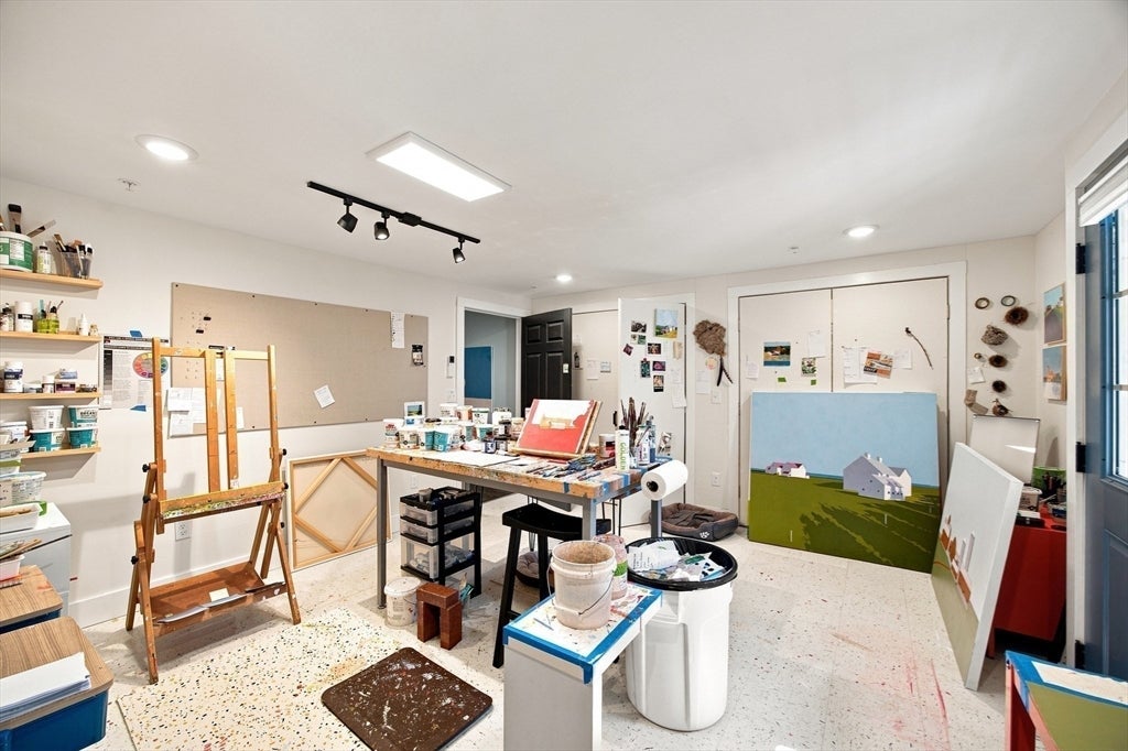 28 Ridge View Rd, Northampton, MA Photo #35