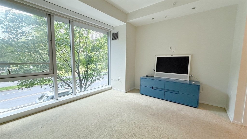 2 Earhart St #127, Cambridge, MA, 2 Earhart St #127, Cambridge, MA Photo #10