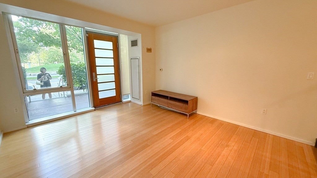 2 Earhart St #127, Cambridge, MA, 2 Earhart St #127, Cambridge, MA Photo #4