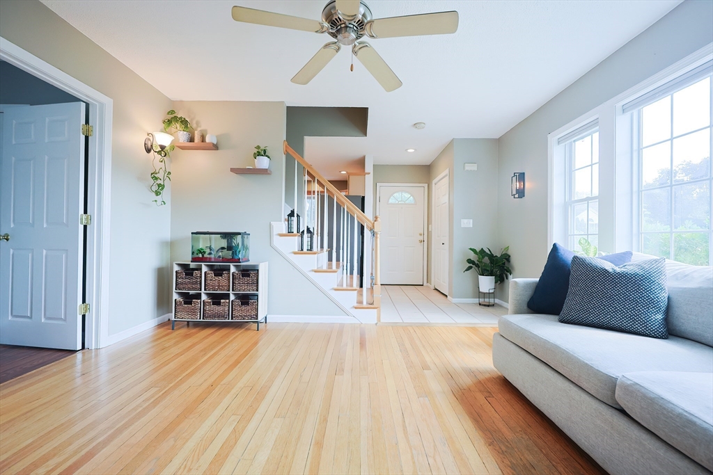 66 Newbury Ave