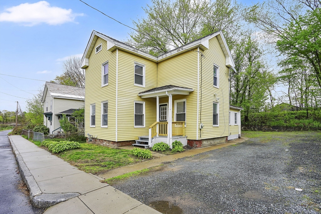 7 Sibley Ave