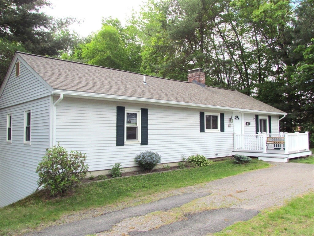471 Mechanic Street
