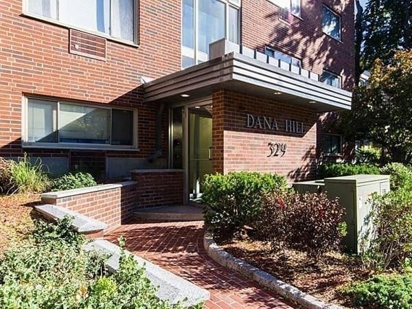 329 Harvard St #24, Cambridge, MA Photo #13