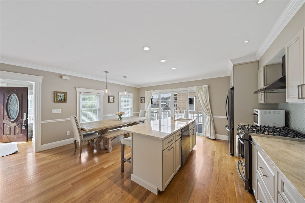 103 Minot St 103