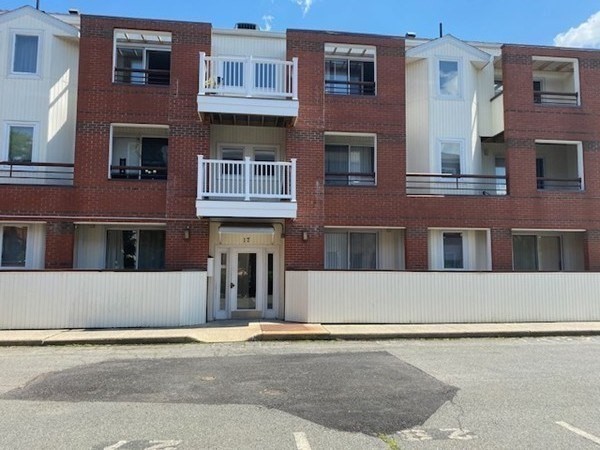 17 Margin St #14, Lynn, MA Photo #1