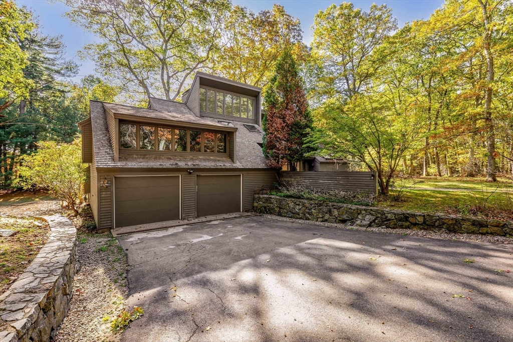 53 Lawrence Rd