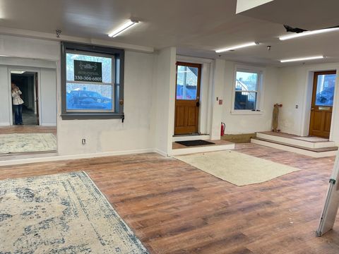 Photo of 19-23B Court Street, Plymouth, MA 02360 (MLS # 73481201)