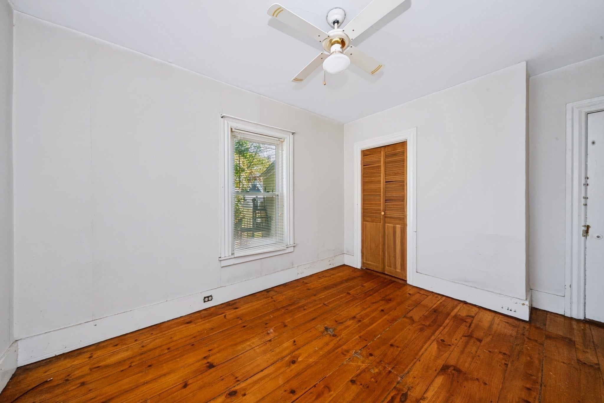 22 Chace St, Clinton, MA, 22 Chace St, Clinton, MA Photo #25