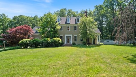126 Georgetown Rd West Newbury MA 01985