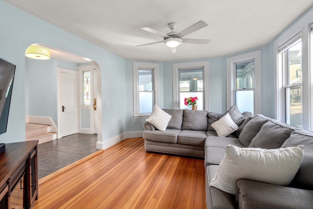 29 Denton Ter, Boston, MA Photo #12