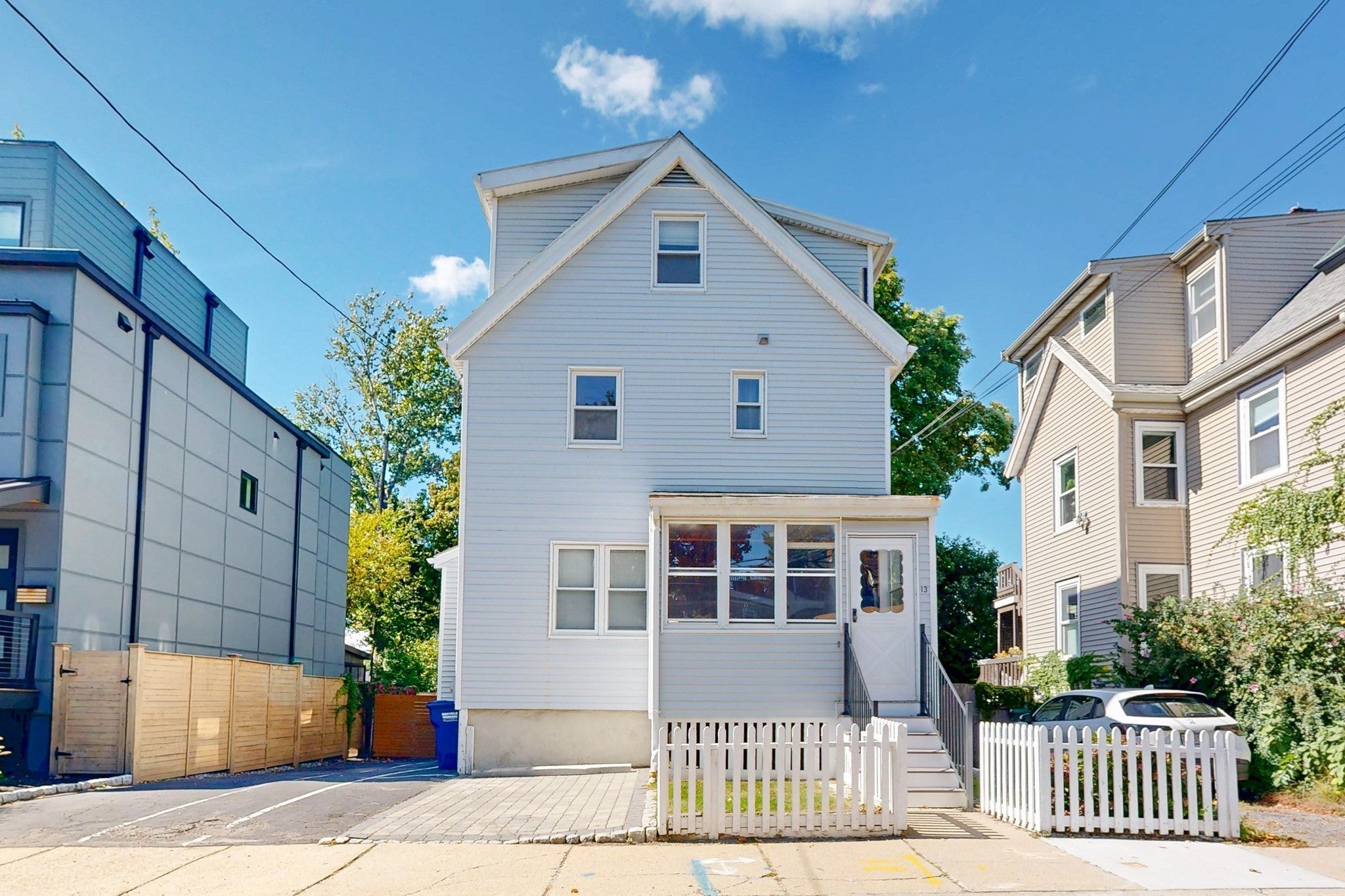 Photo of 13 Cottage Park Ave, Cambridge, MA