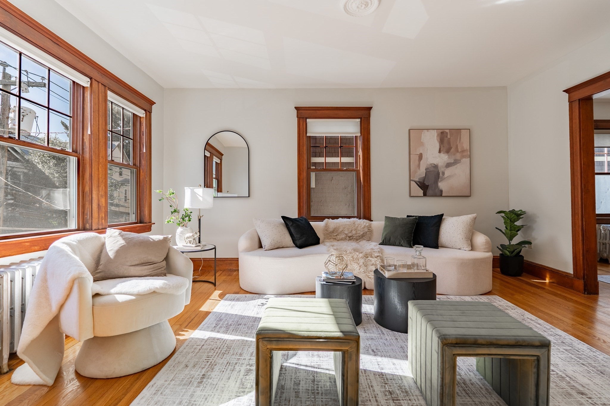 Photo of 44 Boynton St, Boston, MA
