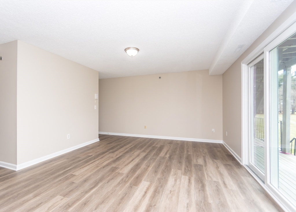 84 Tennis Plaza Road 1